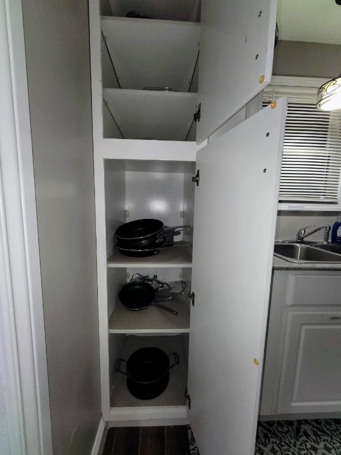 Apartment With Brand New Furniture And Large Parking West Seneca Exterior foto